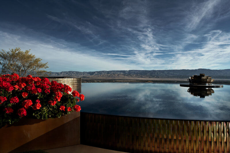 infinity pool palm desert