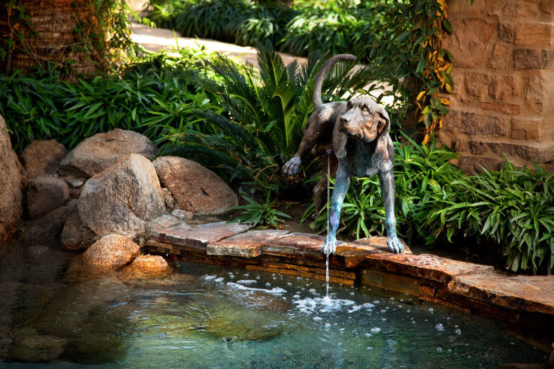 animal statues in landscape design